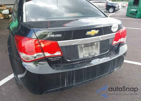 2015 Chevrolet Cruze Ls Auto z USA, uszkodzony, nr VIN 1G1PA5SHXF7147494